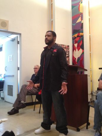 Issue War resister begins fourth year in sanctuary