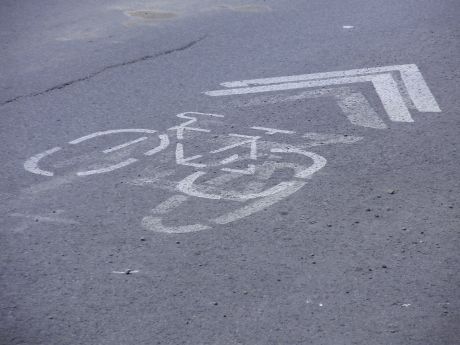 Issue Elections and activism: a Montreal experience