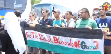 Issue Army blocks Egyptian people's convoy to Gaza 