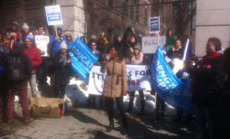 Issue CUPE 3902 strike: students and workers united