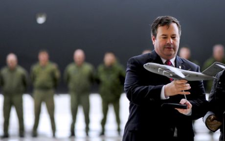 Issue Jason Kenney, Warlord