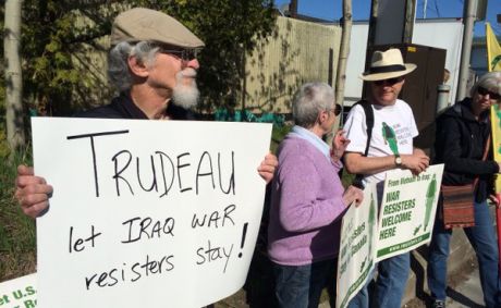 Issue Tell Trudeau: let war resisters stay