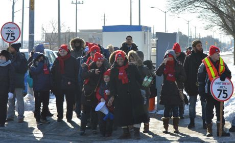 Issue Support food service workers