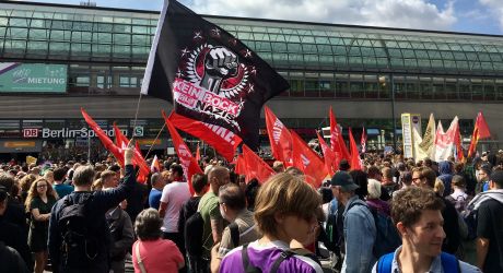Issue Berlin counter-protesters stop Nazi march