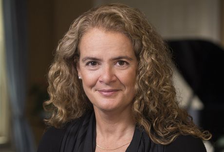 Issue Shock and Horror! A GG who can think and speak for herself!