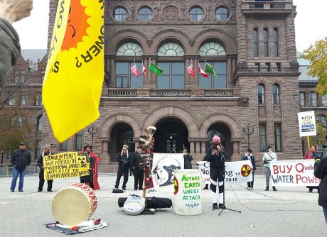 Issue First Nations fight nuclear waste 