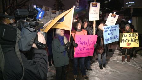 Issue Toronto protest challenges Islamophobes