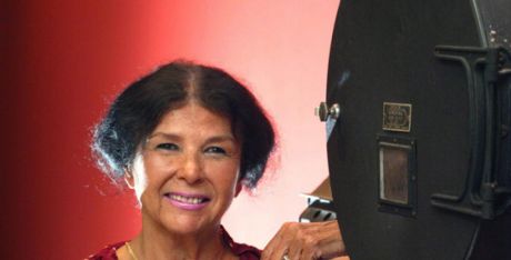 Issue Alanis Obomsawin: filming Indigenous strengths