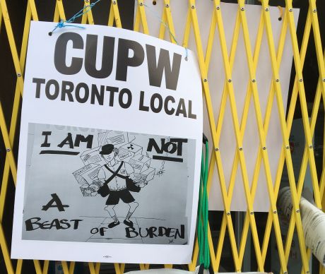 Issue CUPW rejects new offer from Canada Post