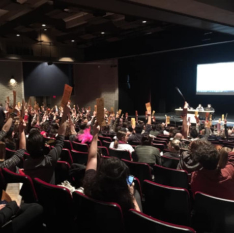 Issue Québec students vote for unlimited general strike