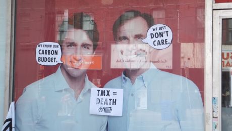 Issue Liberal hypocrisy on climate emergency