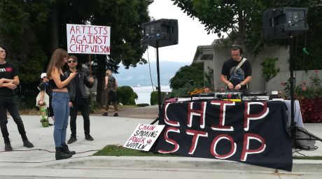 Issue Artists in! Billionaires out!