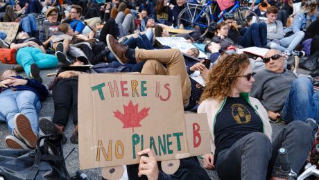 Issue Climate strikes  and beyond - How we win 
