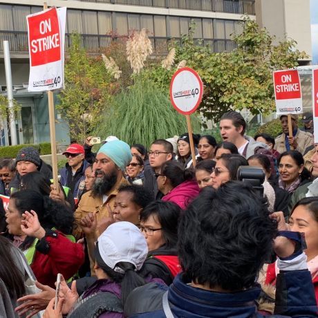 Issue "You are fighting for all workers"