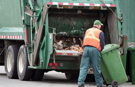 Issue From the front lines - Niagara sanitation worker speaks out