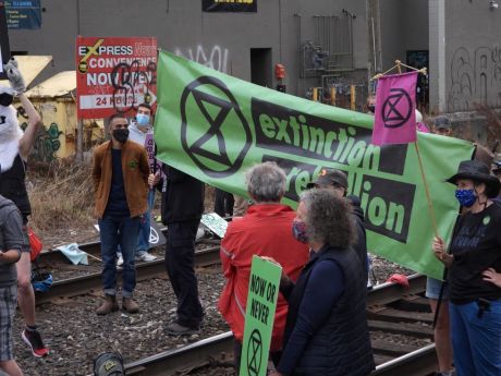 Issue Blockade against TMX