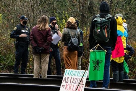 Issue Shut down Canada - reports from BC pipeline blockades