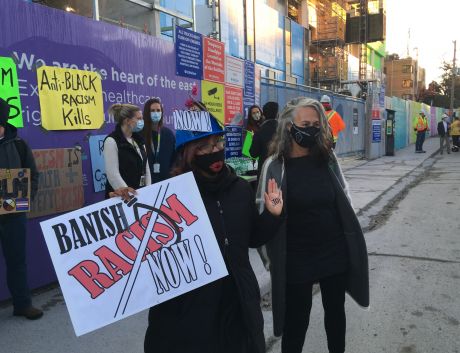 Issue Community and workers join to fight toxic racism in construction