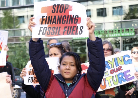 Issue Two-faced Liberals: environment gets talk, oil gets money