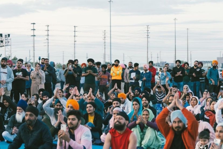 Issue International student workers occupy and win!