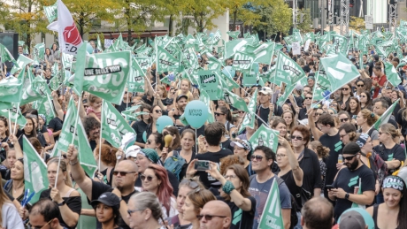 Issue November 23: 600,000 workers will be on strike against the Quebec government