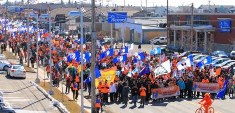 Issue Workers Push Back Rio Tinto
