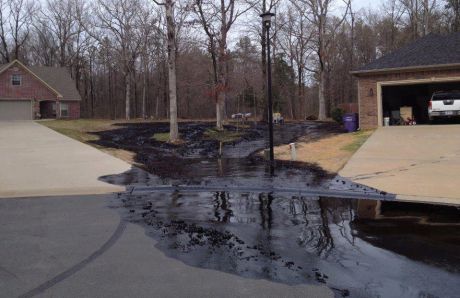 Issue Another pipeline, another spill: stop Line 9