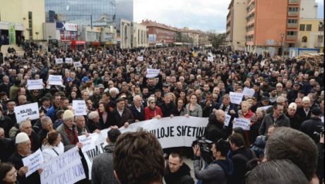 Issue Protests in Kosovo