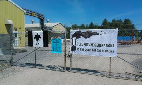 Issue Direct action against tar sands pipelines